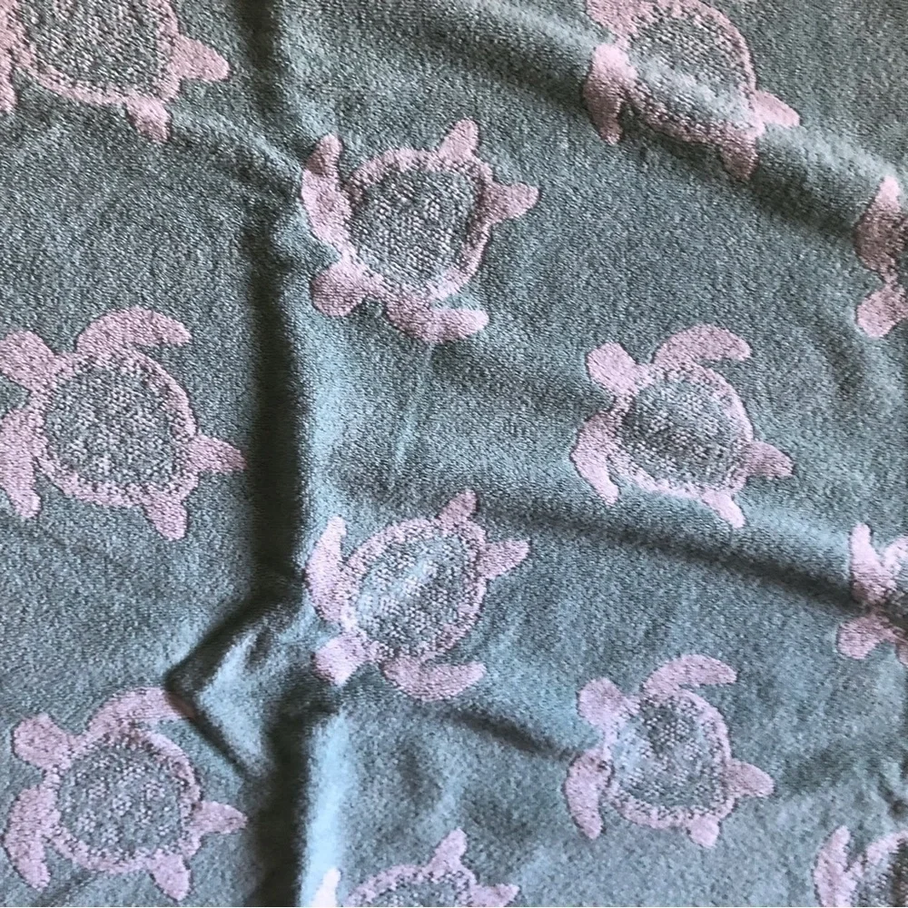 Casey Key sea turtle towel 100% cotton